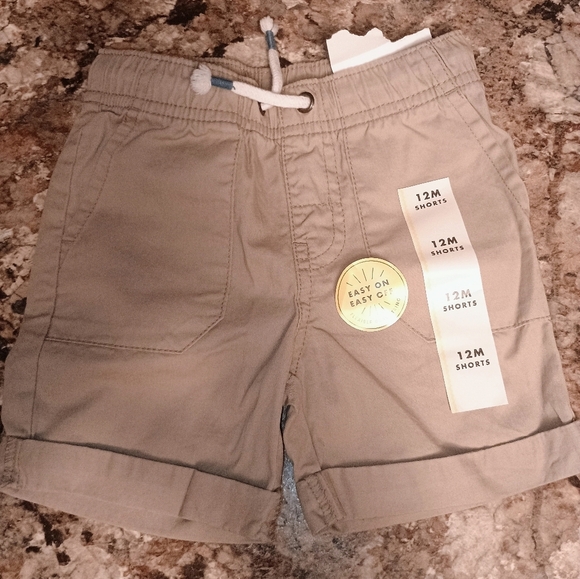 Cat & Jack Other - Toddler Tan Shorts Cat and Jack size 12 months elastic waist khaki shorts.New